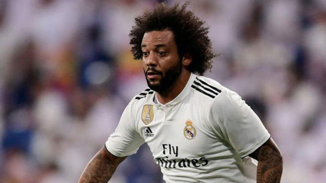 Tuttosport đưa tin, BLĐ Juventus đang rất nỗ lực để chiêu mộ Marcelo.