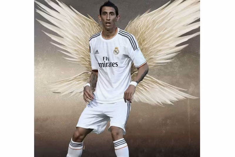 Trong bóng đá cũng có một “thiên thần” khác đó là Angel di Maria. Dù không đẹp trai, và thỉnh thoảng chơi bóng tiểu xảo nhưng những đường banh trên sân mà anh vẽ nên nếu không có đôi chân thiên thần thì khó mà làm được.