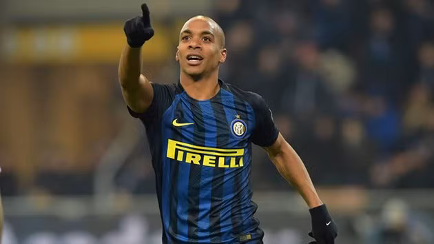 Có màn thể hiện kém thuyết phục kể từ khi đặt chân đến nước Ý cách đây 3 năm, Joao Mario đang trong các cuộc đàm phán để chuyển đến AS Monaco thi đấu.