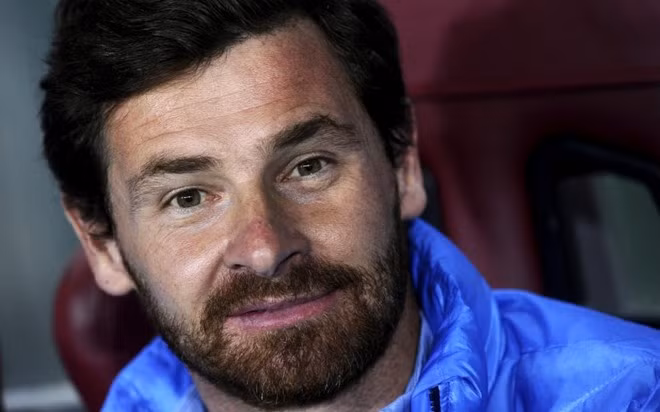 Sau khi chia tay Tottenham, HLV Villas-Boas quyết định dẫn dắt Zenit. Tại xứ sở bạch dương, cựu chiến lược gia Chelsea có thu nhập rất cao, 6,2 triệu bảng mỗi năm.