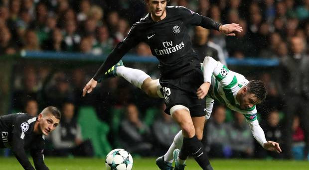 Chuyển nhượng bóng đá từ Mirror, Liverpool đang đẩy mạnh việc hoàn tất 2 bản hợp đồng trong kỳ chuyển nhượng mùa Đông này đó là Adrien Rabiot và Lloyd Kelly.