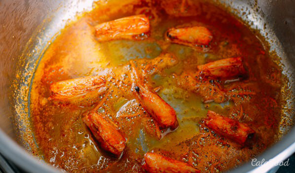 Nhiều thành viên trên mạng xã hội rất lấy làm vui mừng, vì tìm được những đồng minh cũng thích ăn đầu tôm giống mình.