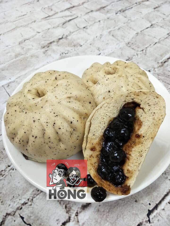 Bánh bao nhân trân châu đen đang được các bạn trẻ săn lùng.