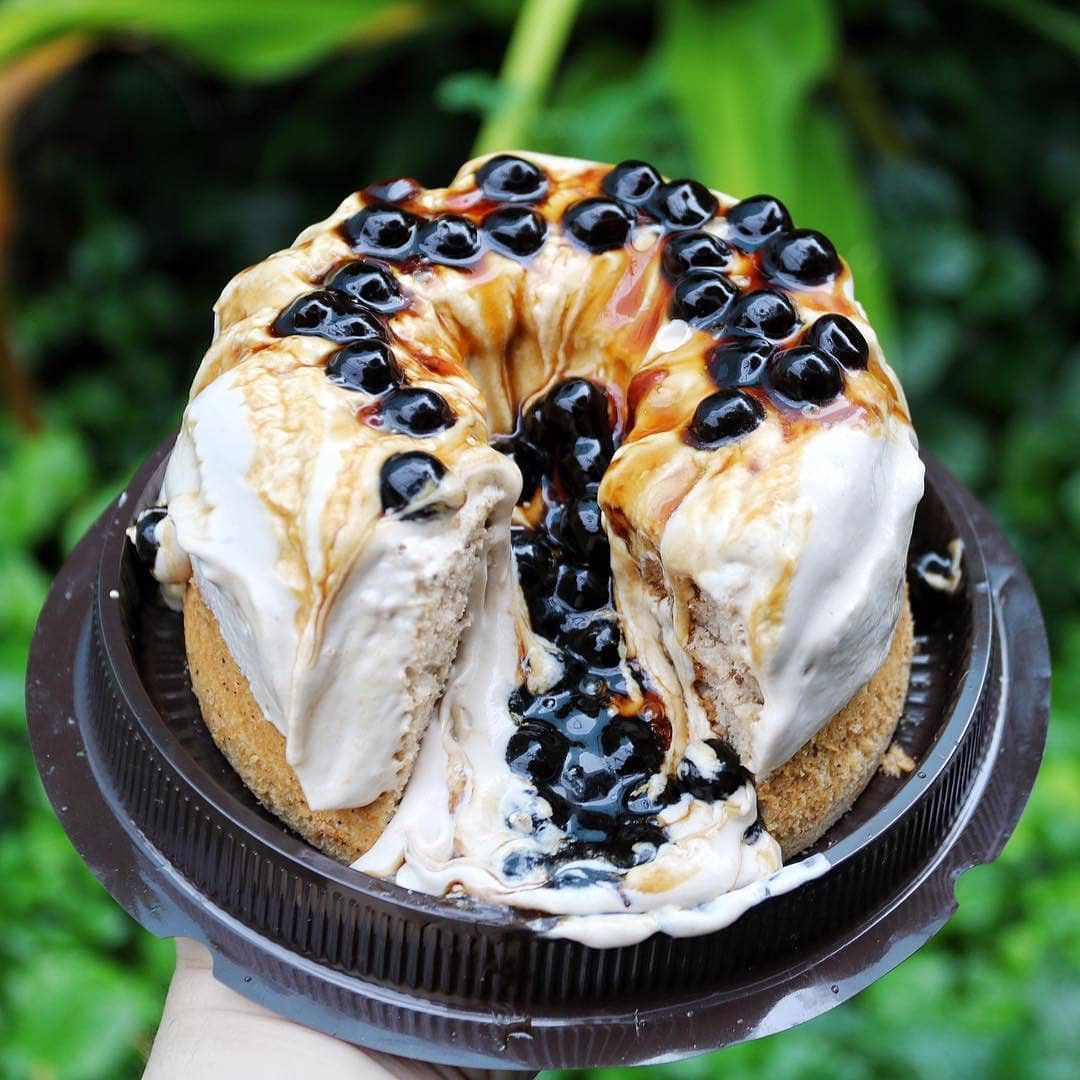 Bánh ngọt trân châu đen.