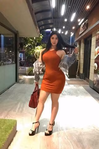 Chẳng những vậy, CĐM còn cho rằng phải thay đổi cái thước đo nhan sắc. Bởi gầy thì nhìn nhỏ nhắn thật nhưng béo lên lại có sự chắc chắn và có da có thịt thì cuộc sống mới tròn đầy viên mãn.