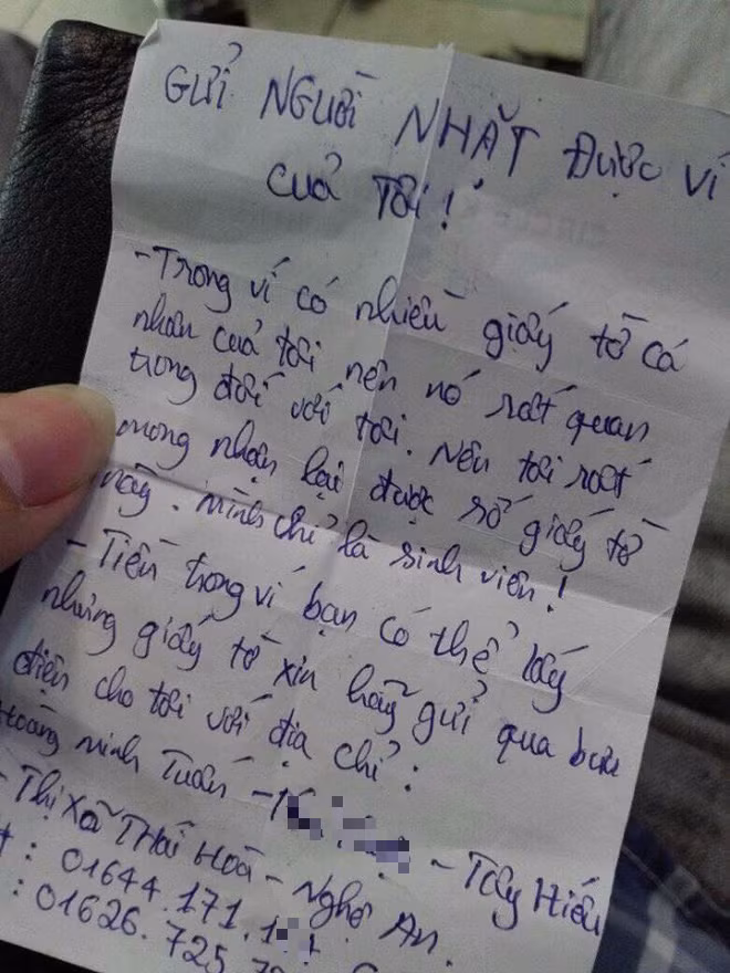 Để phòng trường hợp thất lạc ví, thanh niên này còn để lại cả tâm thư rất dài.