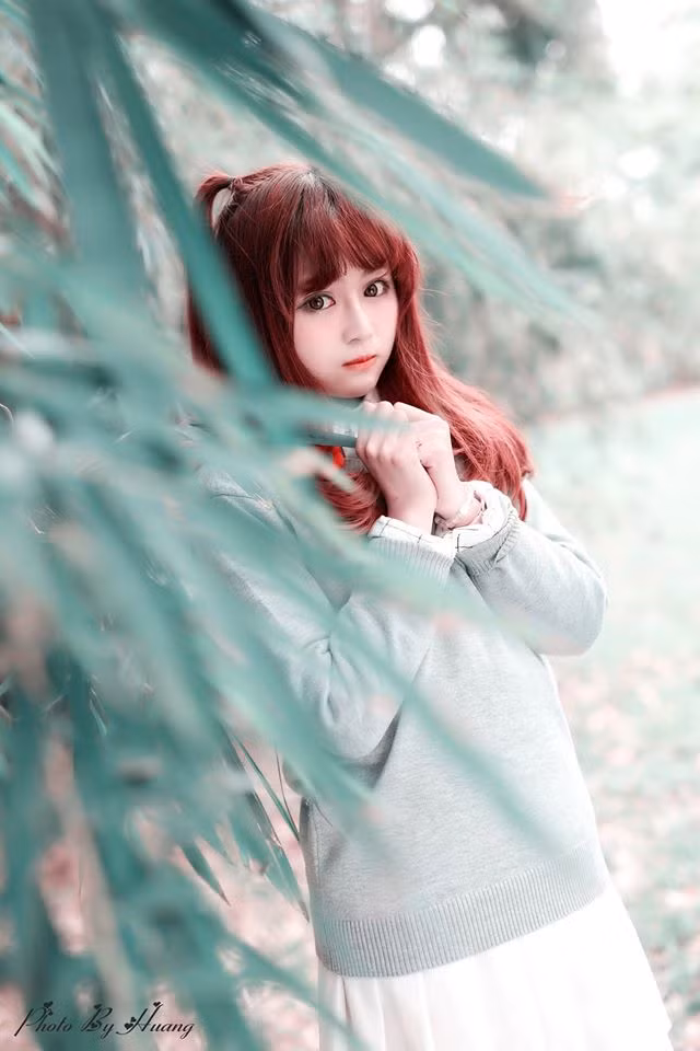 Thêm vào đó, theo nhiều thông tin ngay sau khi nổi tiếng, cô nàng Xu Weihan đã bỏ công việc bán bánh McDonald dù đã từng gắn bó với nó hơn 5 năm.