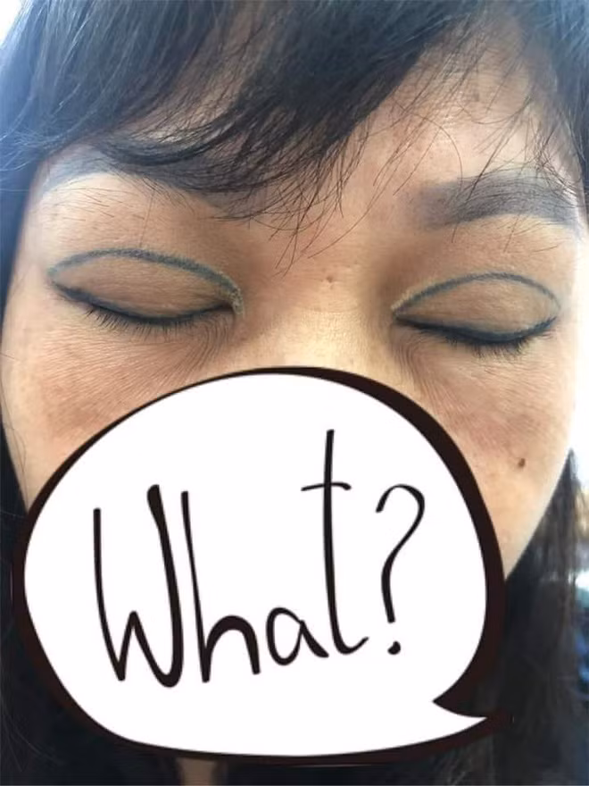 Vẫn biết là ai cũng mong được xinh đẹp khi năm hết Tết đến, khi gặp anh em, họ hàng. Nhưng chị em cũng đừng vì ham rẻ mà đánh đổi cả đường nét trên mặt của mình.