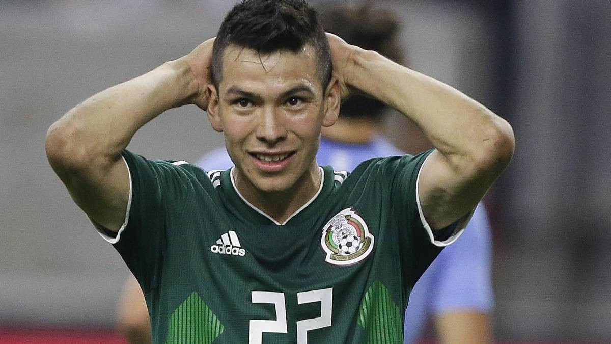 Theo Mundo Deportivo, Barca đã cử tuyển trạch viên sang Hà Lan để theo dõi Hirving Lozano, cầu thủ thi đấu khá nổi bật ở World Cup 2018 với Mexico.