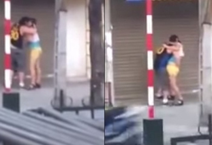 Vài người chứng kiến thời điểm đó còn chia sẻ, mặc dù biết bị quay phim, chụp hình nhưng cặp đôi này vẫn không dừng hành động khiếm nhã lại.