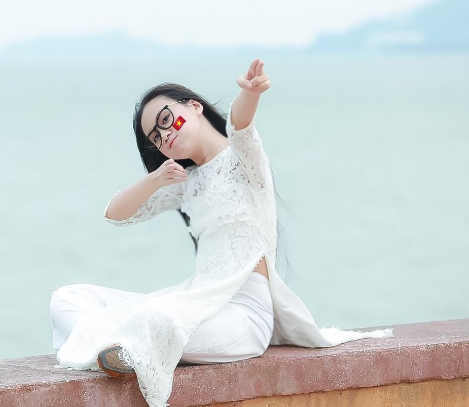 Nổi tiếng từ khi khá sớm, Bảo Hân may mắn được sự đồng hành, hỗ trợ và định hướng từ mẹ bé – chị Đinh Thu Hạnh.