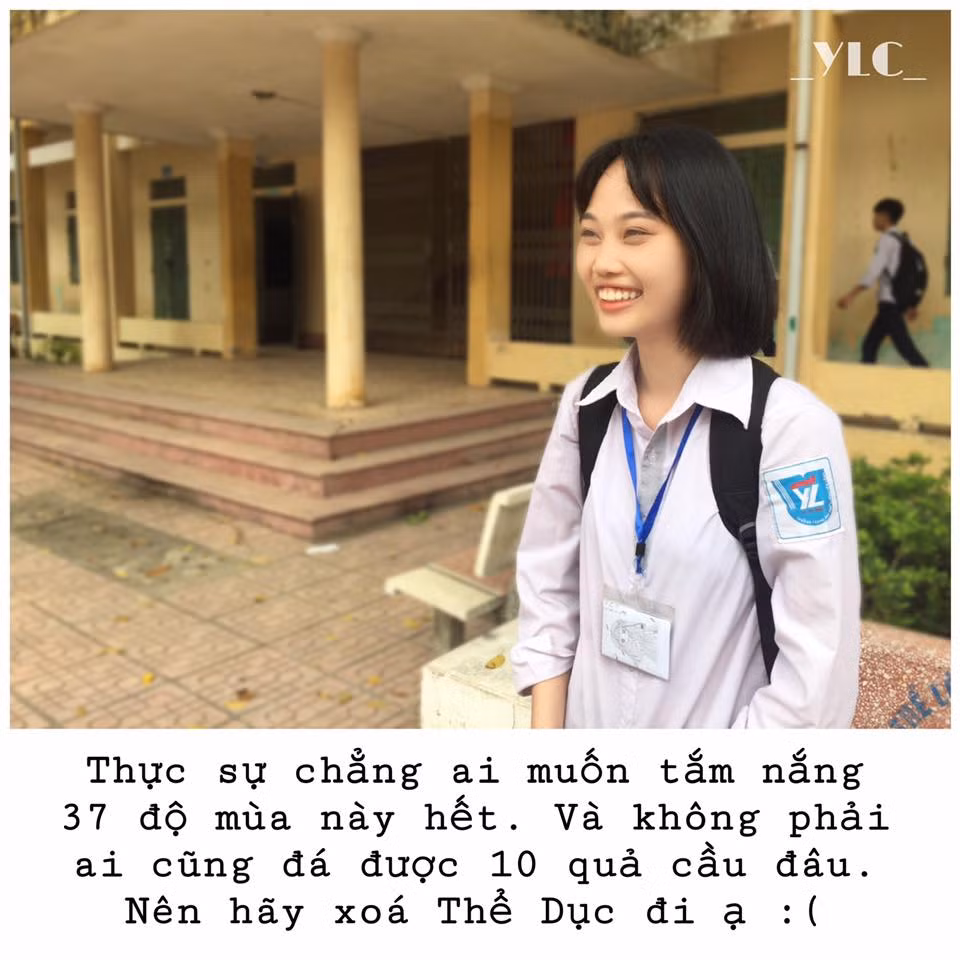 Với các bạn nữ, môn Thể dục rất ác mộng khi phải tắm nắng để tâng được 10 quả cầu hay nhảy mức xà cao ngang người.