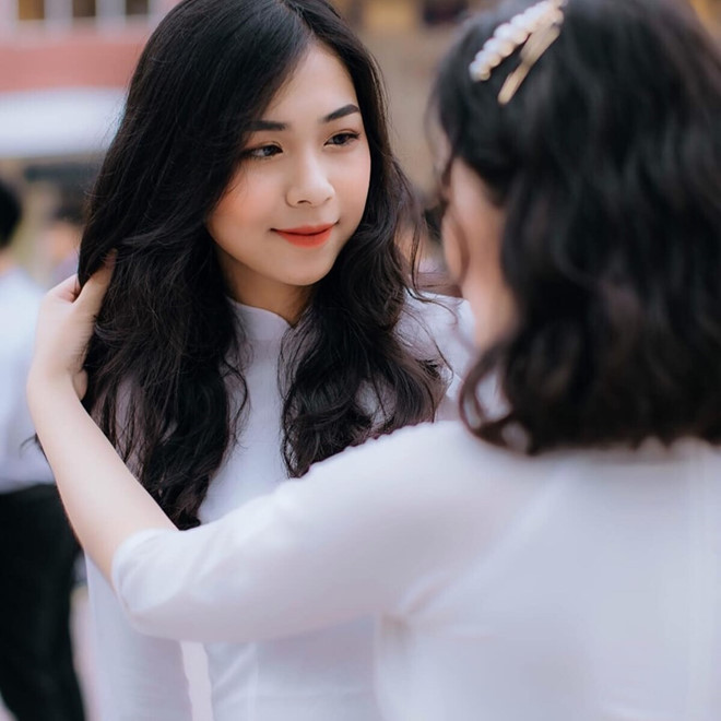 Em vợ Quế Ngọc Hải có tên Dương Phương Thảo. Hiện tại cô nàng là sinh viên năm nhất khoa Môi trường và Bảo hộ lao động, Đại học Tôn Đức Thắng, TP HCM.