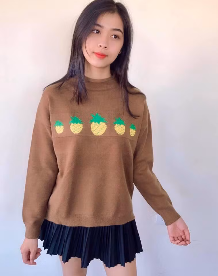 Tự nhận xét về bản thân, Phương Thảo cho biết cô là người khá trầm tính. Cô nàng dành những tháng đầu ở đại học để khám phá môi trường mới và trở nên năng động hơn.