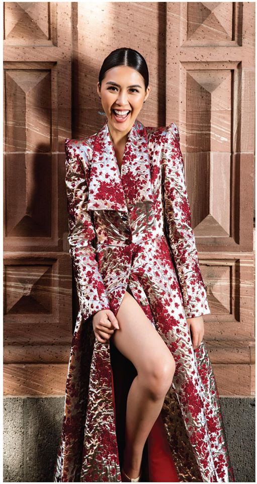 Rất nhiều người khoảnh khắc "môi xinh, hé nụ cười xinh" của Tường Linh được dân mạng tìm thấy trên trang cá nhân.