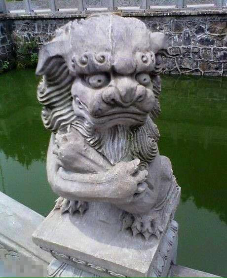 "Xin hãy giữ tự trọng cho em" - một bức ảnh khiến nhiều người mắc cười được cư dân mạng chia sẻ thời gian gần đây. Ảnh sử dụng trong bài: Facebook.