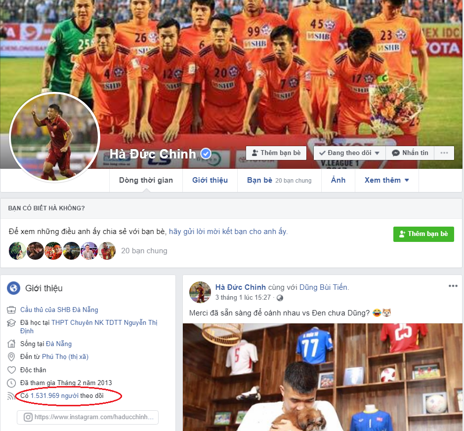 Những đoạn clip ghi lại cảnh các cầu thủ đội tuyển Việt Nam này ở cạnh các đồng đội luôn xuất hiện và mang đến sự vui vẻ cho NHM. Trang cá nhân của Đức Chinh có hơn 1,5 triệu người theo dõi.