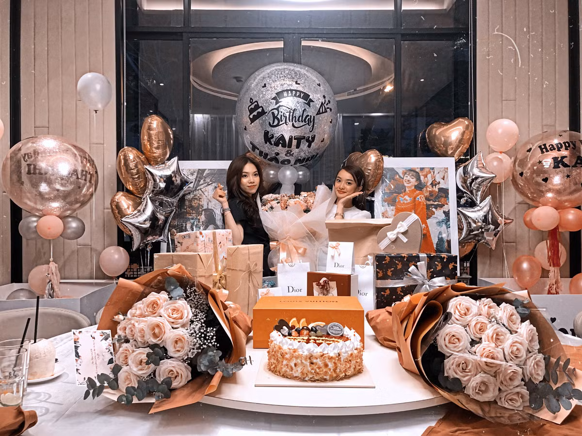 Bên cạnh việc quy tụ hội bạn thân của Kaity gồm Trang Hý, Trịnh Thảo, Gi A Nguyễn, dự án X cũng vừa chiêu mộ một cái tên mới nhưng chẳng hề xa lạ đối với cộng đồng giới trẻ: nam tài tử Hoàng Sơn (nghệ danh Soho).