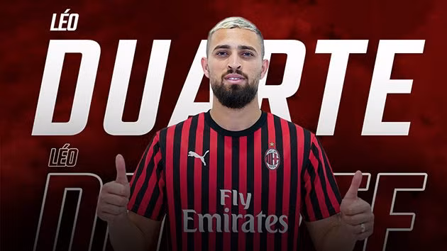 Mới nhất, trang chủ CLB AC Milan đã chính thức thông báo chiêu mộ thành công cầu thủ Duarte trị giá 11 triệu euro. Anh sẽ gia nhập sân San Siro, đặt bút ký vào một bản hợp đồng có thời hạn 5 năm và nhận mức lương 1,2 triệu euro/mùa.