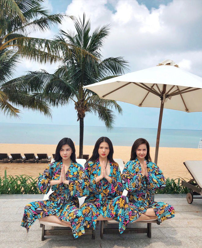 Huyền Lizzie, Phanh Lee, Thu Hoài không chỉ là những hot girl đời đầu nổi tiếng của Hà Thành mà còn là những cái tên quen thuộc với khán giả truyền hình. Cả 3 đều sinh năm 1990, có nhiều nét tương đồng về cả ngoại hình lẫn tính cách.