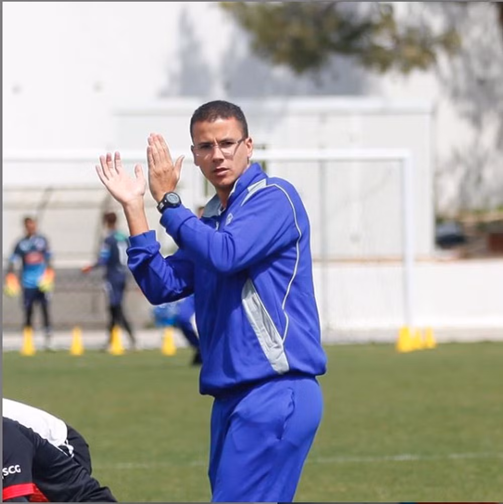 Một năm sau, Fonseca đến CLB Laos United và góp công giúp đội bóng này giành cúp vô địch Giải vô địch Quốc gia Lào.