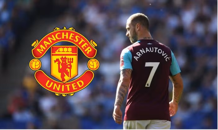 Chuyển nhượng bóng đá từ The Sun, sau khi có được Fred và Diogo Dalot, MU tiếp tục tăng tốc cho bản hợp đồng thứ 3 và cái tên được nhắc tới là Marko Arnautovic của West Ham.