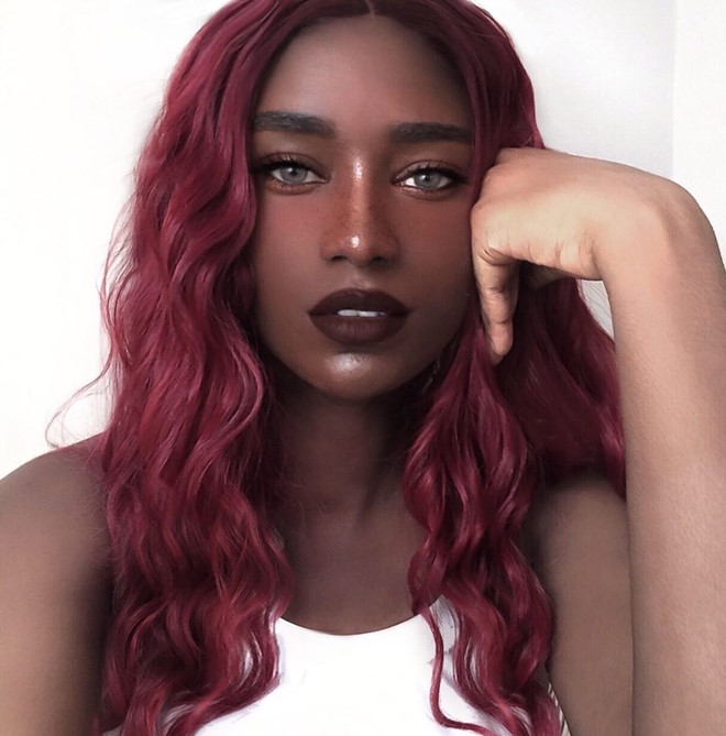 Melvin từng nhuộm tóc hồng, đỏ, đen. Tuy nhiên, Melvin chỉ để những màu tóc này trong thời gian ngắn vì người hâm mộ vẫn thích cô trung thành với tóc bạch kim nổi bật.