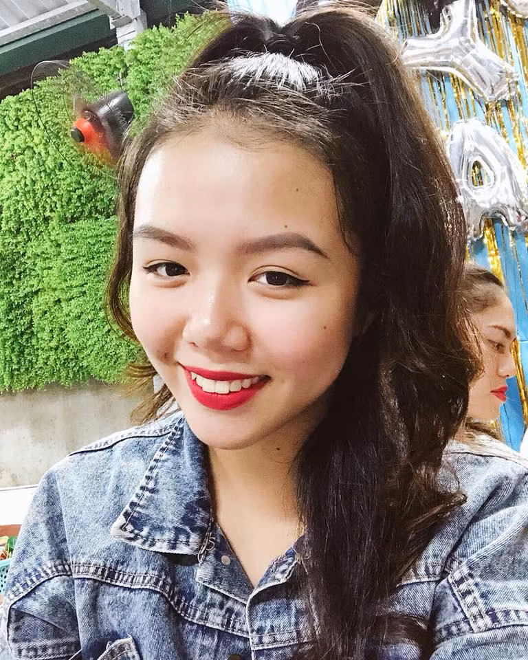 Hiện tại Lâm Phương đã có sự điều độ hơn trong quá trình luyện tập và ăn uống, chia sẻ thêm cân nặng có xê dịch chút xíu nhưng việc tập luyện chăm chỉ đã khiến cô giữ được thân hình cân đối.