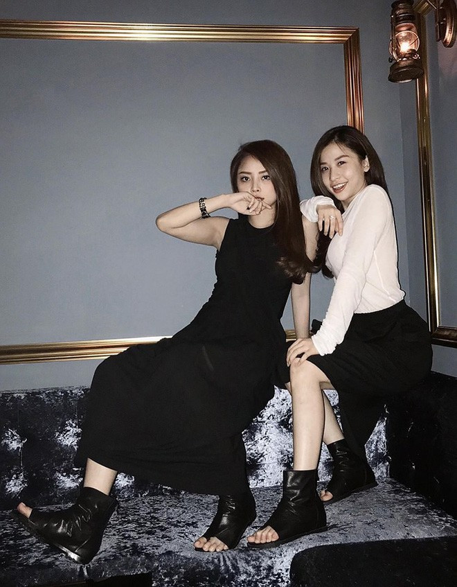 Cứ ngỡ mối tình đơn phương này là vô vọng, nhưng trời không phụ lòng người. Cặp đôi đồng tính trên đã làm quen với nhau và người bắt chuyện trước lại chính là người My thầm thương trộm nhớ bấy lâu nay, Thanh Thanh.