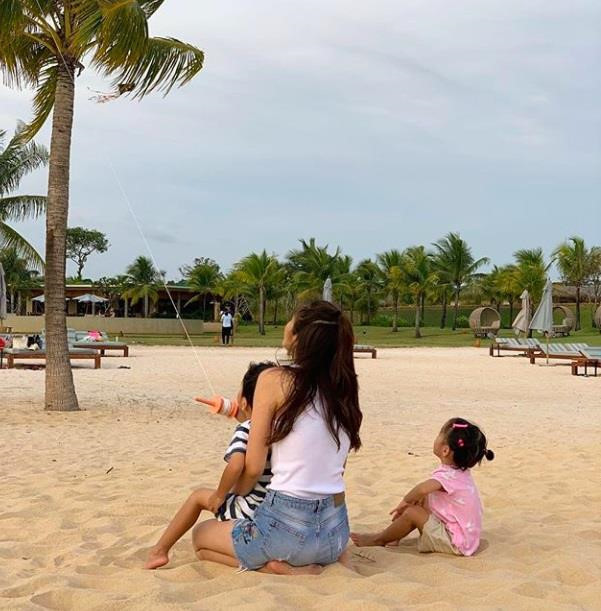 Con trai Tang Thanh Ha tranh gianh me voi bo khien dan tinh “phat sot”