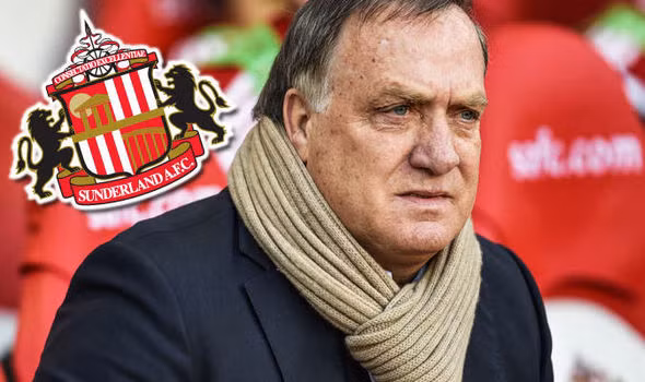 Sau trận hòa 2-2 của Sunderland trước Westham tại vòng 8 Premier League 2015, HLV Dick Advocaat đã tiến vào phòng thay đồ của các cầu thủ và nói lời chia tay với các học trò.