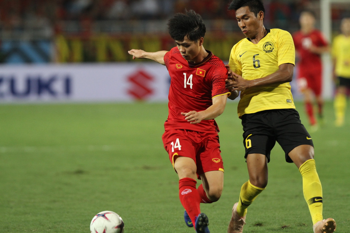 Thang Malaysia tai AFF Cup 2018, DT Viet Nam nhan mua tien thuong