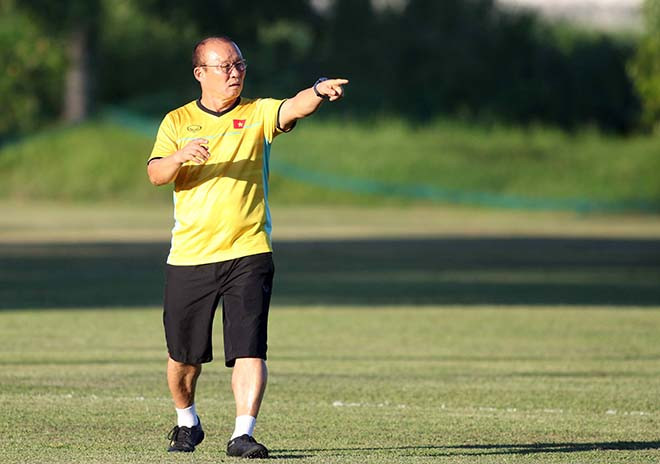 DT Philippines dung du chieu tro de tranh mat DT Viet Nam tai AFF Cup 2018-Hinh-2