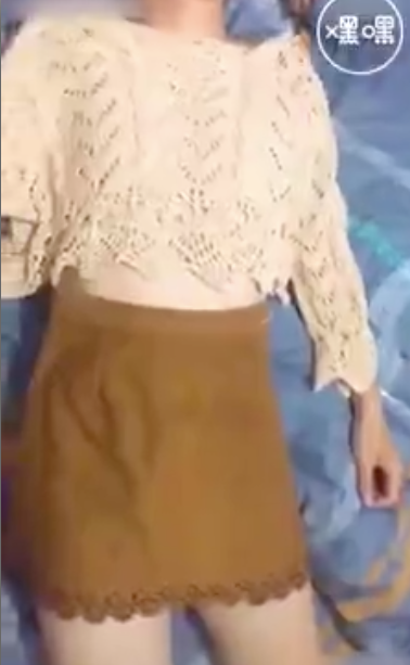 Lúc đấy phải "cái khó ló cái khôn", lôi ngay anh chồng đang ngủ ra ướm thử đồ lên rồi gửi cho khách là điều mà một nữ chủ shop online tại Trung Quốc đã thực hiện và mang lại tiếng cười rất lớn cho cộng đồng mạng.