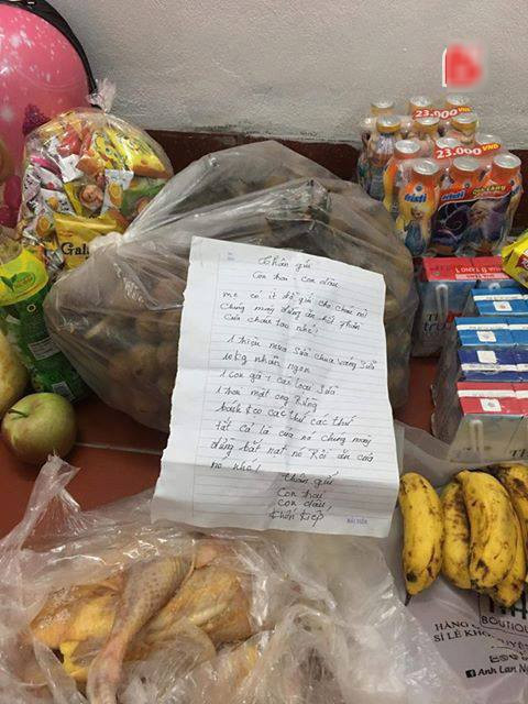 Chẳng mấy người mẹ chồng được như mẹ chồng của N.T, chăm chút con cháu từng ly từng tí đến thế nên câu chuyện và những bức ảnh trên càng khiến, dân mạng phát sốt và chia sẻ rộng rãi.