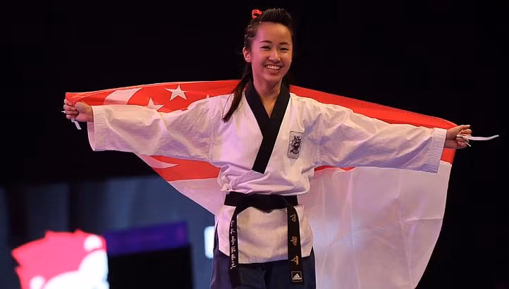 Ngam 9X nam lun lot top 20 VDV dang ngam nhat SEA Games