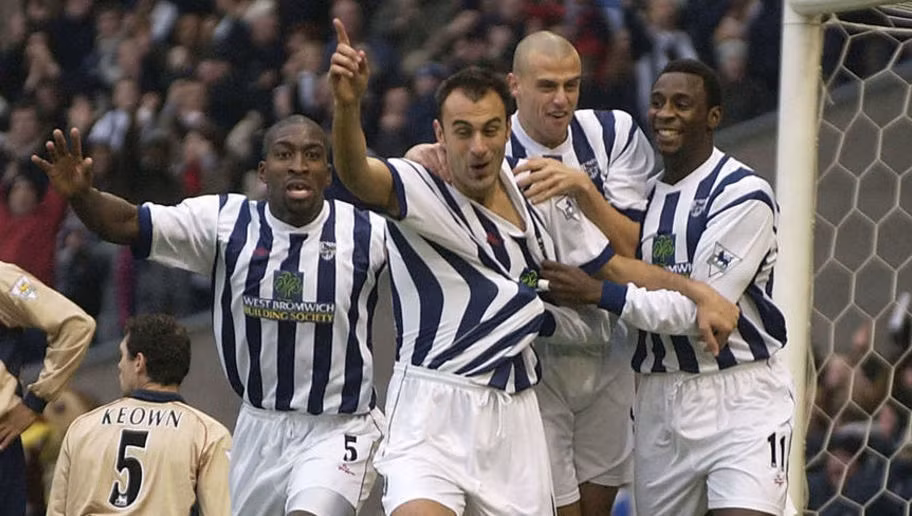 Năm 2002/2003, West Brom khiến nhiều NHM phải thất vọng khi chỉ xếp thứ 19 trên bảng xếp hạng giải Ngoại hạng Anh với thành tích 26 điểm sau 38 vòng đấu. Họ chỉ ghi được 29 bàn và để thủng lưới 65 bàn.