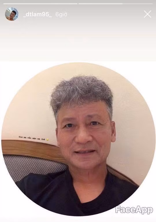 Thủ môn U19 Việt Nam - Dương Tùng Lâm cũng dùng FaceApp để ngắm nhìn bản thân khi về già theo công nghệ trí nhân tạo AI.
