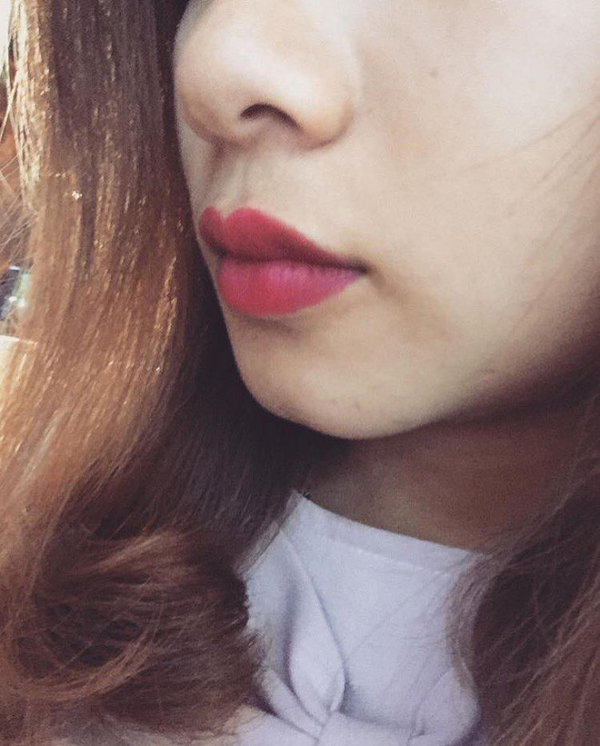 Những đôi môi dày gợi cảm luôn là sự lựa chọn khiến các anh em phải rung rinh.