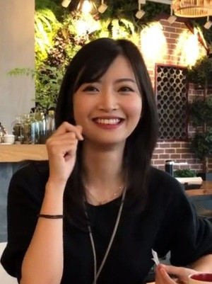 Bên cạnh đó, nhiều người khó hiểu trường hợp xinh đẹp, tài giỏi nhưng 30 tuổi vẫn "ế" như trường hợp của nữ thạc sĩ đến từ Trung Quốc mới đây.