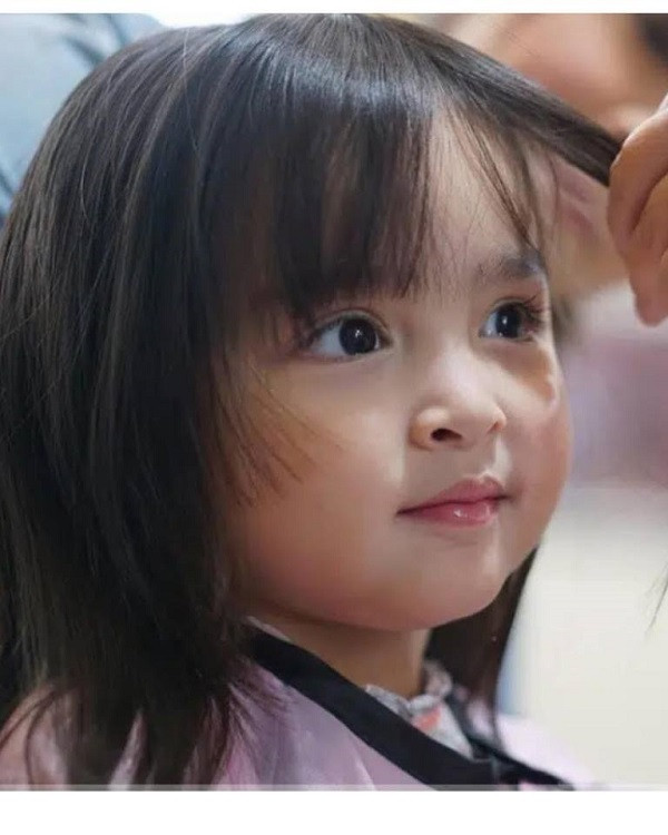 Đặc biệt, Letizia rất hay cười và những bức ảnh chụp lại nụ cười của cô bé luôn được cư dân mạng săn lùng liên tục.