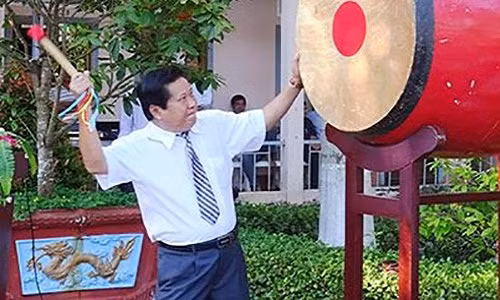 Chu tich huyen Phu Quoc dot quy