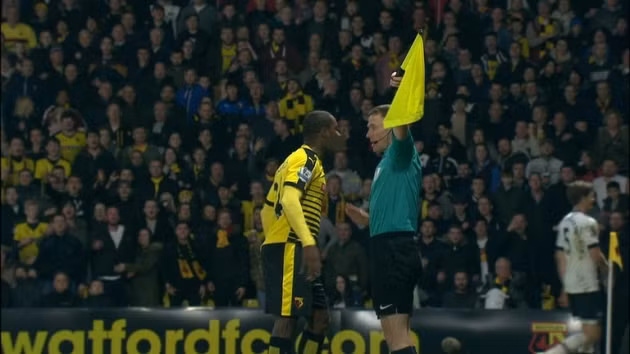 Cũng có 26 lần phạm lỗi như Anthony Martial là tiền đạo Odion Ighalo của Watford.