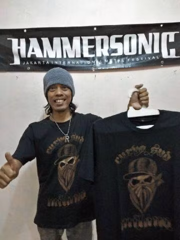 Ronaldikin Taucho II khiến nhiều người hiểu nhầm là Ronaldinho bởi ngoại hình bên ngoài cực giống với thần tượng của mình và đặc biệt là bộ răng "vẩu" thương hiệu.