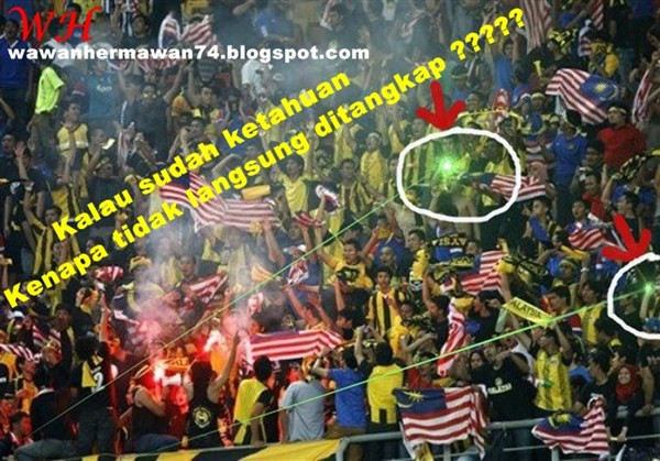 Trong trận đấu chung kết lượt đi AFF Cup 2018 tới, HLV Park Hang-seo của đội tuyển Việt Nam rất lo ngại về thực trạng CĐV Malaysia "tấn công" laser cầu thủ của mình trong suốt 90 phút bóng lăn.