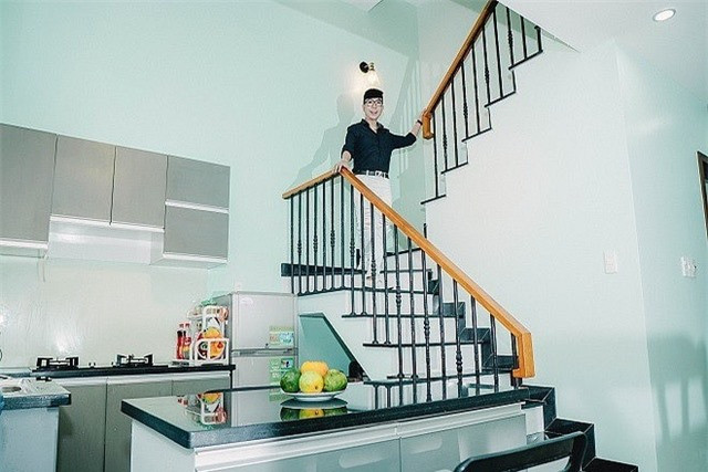 Biet thu 21 ty dong o Hue cua nam ca si thich gia gai nhat Vbiz-Hinh-8