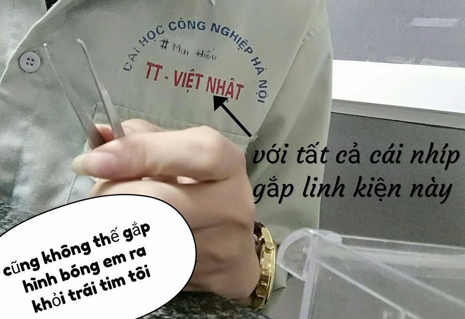 Chỉ từ những linh kiện điện tử, chàng sinh viên ĐH Công Nghiệp Hà Nội đã nói lên câu chuyện tình yêu, điều đặc biệt anh chàng này đã khéo léo lồng những câu nói hết sức "mật ngọt".