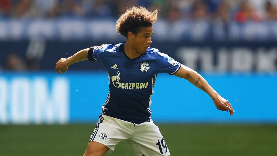 Leroy Sane là bản hợp đồng đến từ Schalke 04 và cập bên Man City. Để có được cầu thủ người Đức, The Citizens đã phải bỏ ra số tên kỷ lục lên tới 52,3 triệu euro. Tuy nhiên giá của cầu thủ này chỉ đáng 37,8 triệu euro.