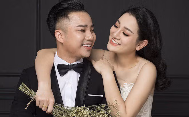 Thủ vai bác sĩ Hoàng Nghiêm trong bộ phim, Hữu Công ghi dấu ấn nhờ lối diễn hài hước nhưng sâu sắc, nhạy bén. Khán giả từng yêu mến bộ phim sẽ khó lòng quên được bác sĩ Hoàng Nghiêm cùng mái tóc rối bù và cặp kính cận to đùng.