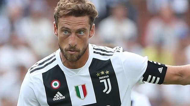 Thất nghiệp trong mùa hè 2019, tương lai của Claudio Marchisio bất ngờ được cứu vãn khi CLB Rangers hoàn tất thỏa thuận chuyển nhượng tự do tới Monaco.